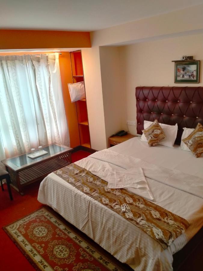 Oyo 12370 Royal Sarava Hotel Darjeeling  Luaran gambar