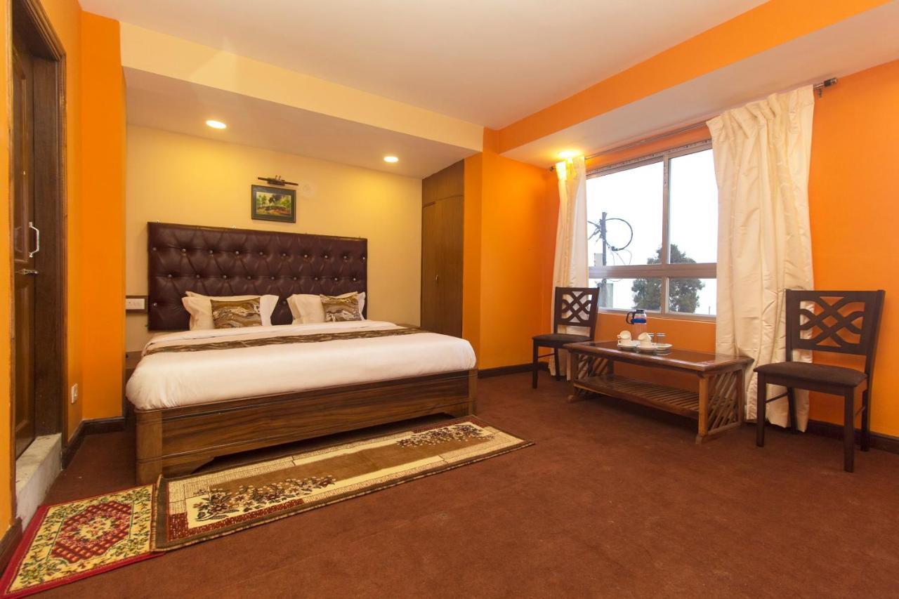 Oyo 12370 Royal Sarava Hotel Darjeeling  Luaran gambar