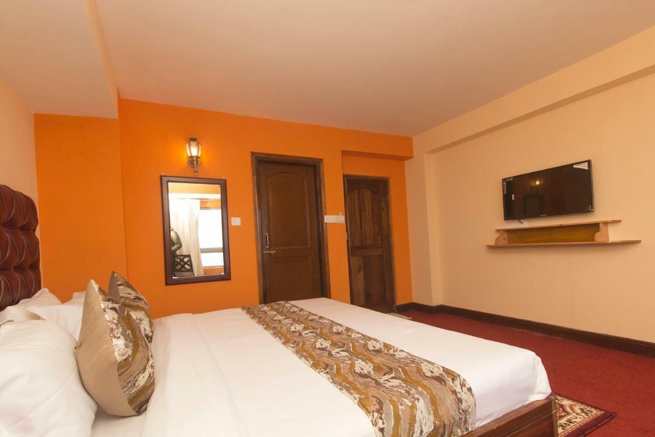 Oyo 12370 Royal Sarava Hotel Darjeeling  Luaran gambar