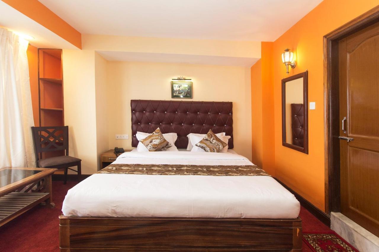 Oyo 12370 Royal Sarava Hotel Darjeeling  Luaran gambar