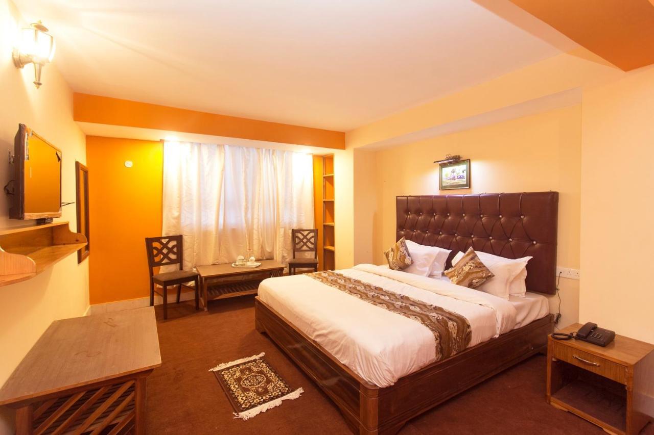 Oyo 12370 Royal Sarava Hotel Darjeeling  Luaran gambar